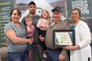 Blaine and Hilary Van Damme with grandkids Alex and Brianne, daughter Natasha and son-in-law Mitch Herkert (photo)